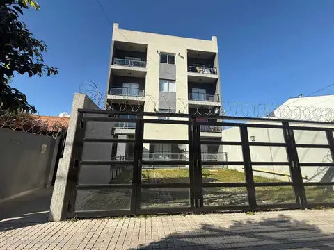Depto Tipo Casa en Venta de 2 ambientes