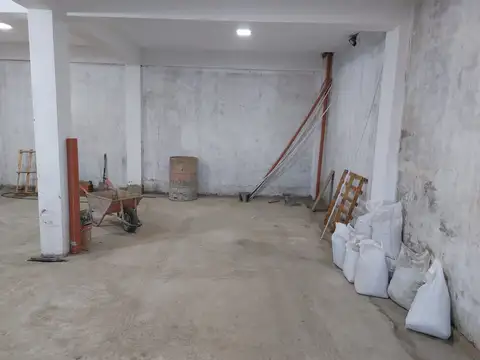 Local en Venta Via Pública