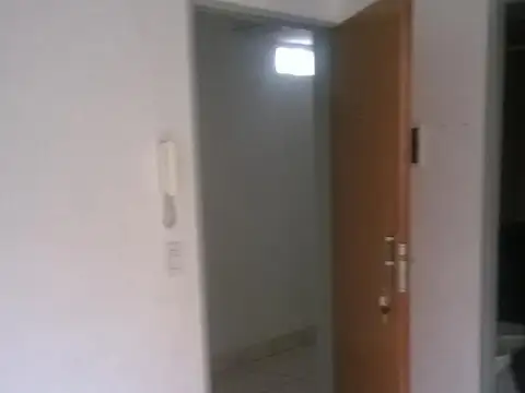 Departamento en Alquiler en Lanus Oeste, $ 320.000