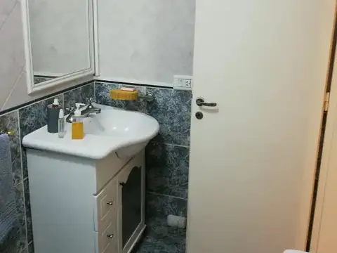 Depto Tipo Casa 4 ambientes con 2 baños