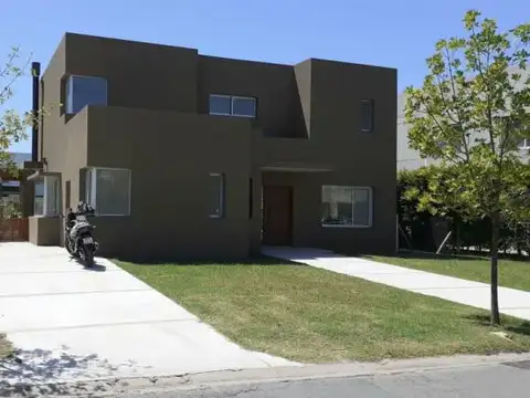 Casa en Venta en Barbarita, USD 520.000