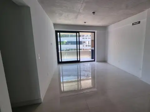 2 AMBIENTES C/DORM SUITE 2 BALCONES  1 C/ PARRILLA