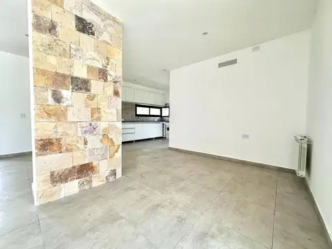 Casa 4 ambientes en Venta en Barrio San Eduardo