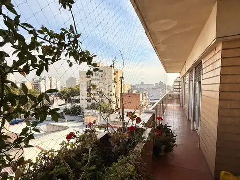Bacacay 2800, Piso 7