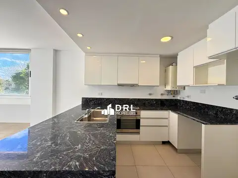 Departamento 4 ambientes con 2 baños