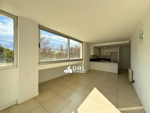 Departamento en Alquiler con 1 cocheras