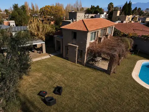 Elpidio Gonzalez y Estrada, Guaymallén Barrio San Francisco