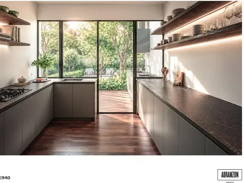 Casa en Venta con 4 cocheras