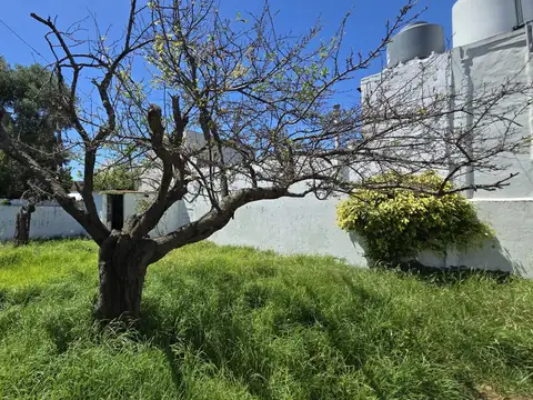 VENTA CASA EN LOTE PROPIO 350M2