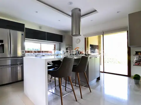 Casa en Venta de 4 dormitorios