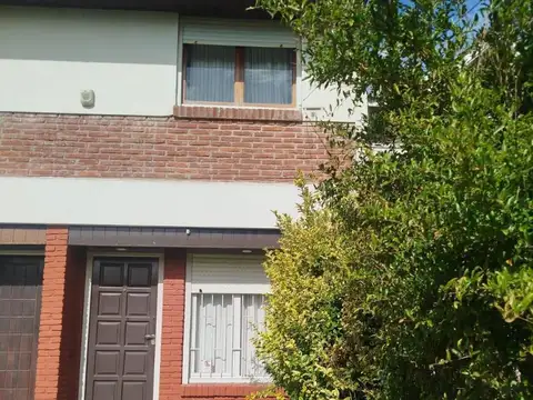 Casa en Venta - 2 Dormitorios 1 Baño - 259mts - Mar Azul