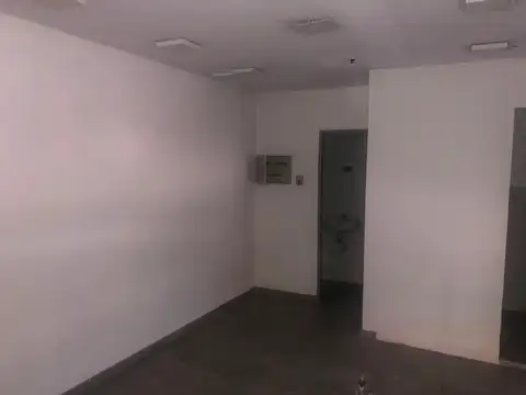 Local en Venta en Constitución, USD 200.000