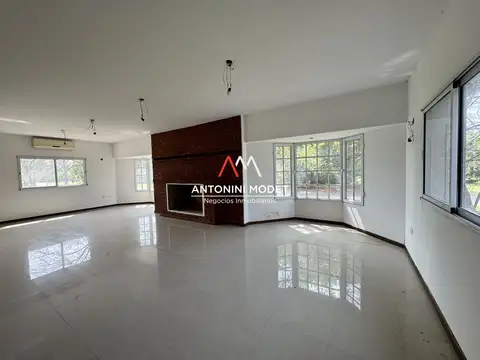 Casa en Venta en Los Alcanfores, USD 345.000