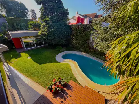 Casa en Venta en Acassuso Vias  /  Santa Fe, USD 900.000