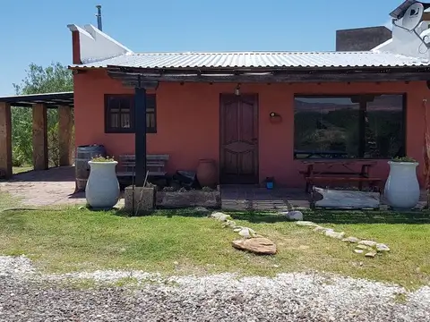 CASA EN VENTA EN RAMA CAIDA, SAN RAFAEL