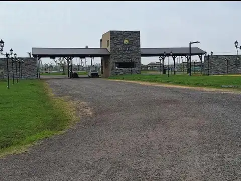 Terreno en Venta 30  mts Fondo