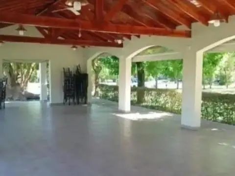 Las Brisas Country Club