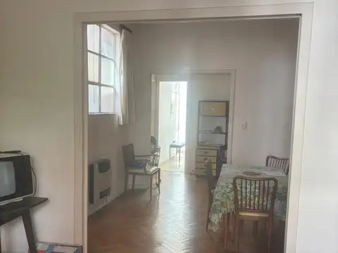 Departamento 4 ambientes con 2 baños