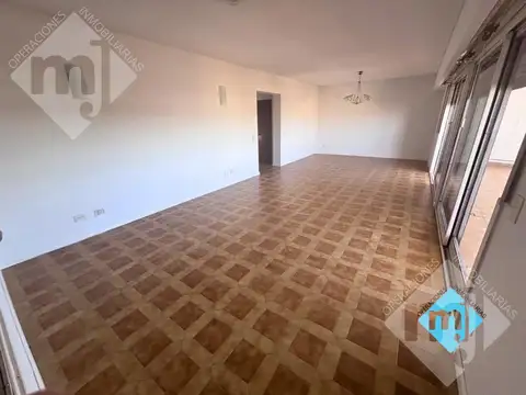 Departamento 4 ambientes con 3 baños