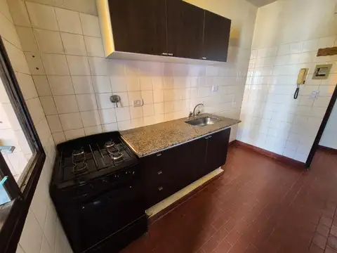 Departamento 4 ambientes con 1 baño