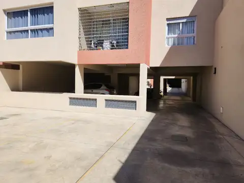 Cochera en Venta con acceso Horizontal