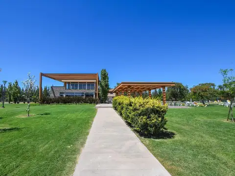 Terreno en Venta en San Sebastian, USD 240.000