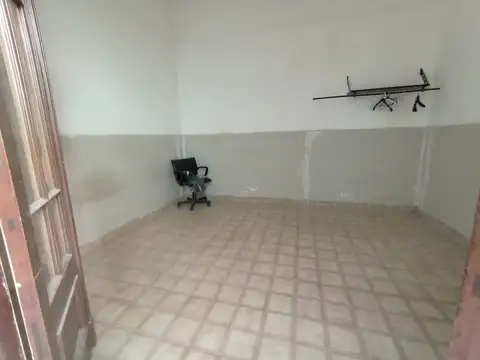 Depto Tipo Casa 5 ambientes con 1 baño