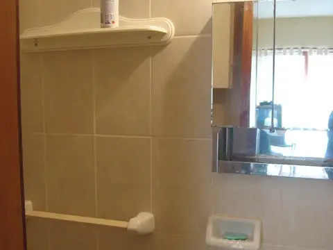 San Juan 2500, Piso 2