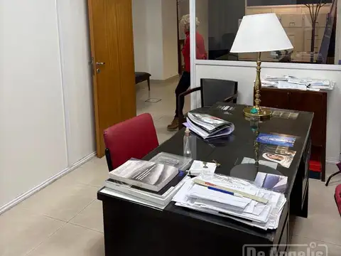 Depto Tipo Casa Monoambiente con 2 baños