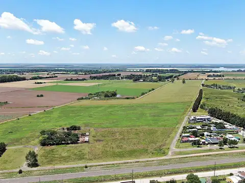 Terreno en Venta 30  mts Fondo