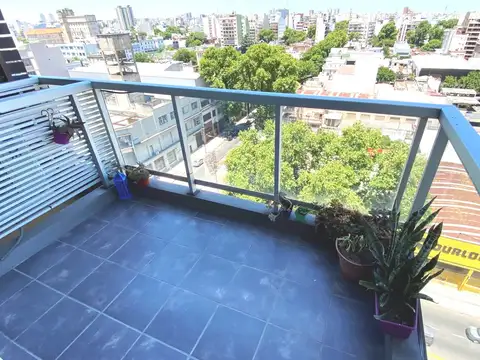 Departamento en Alquiler en Floresta, $ 499.000