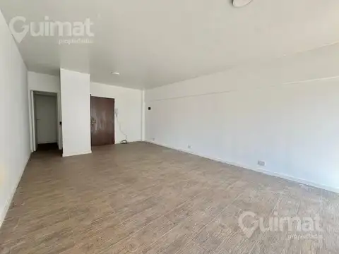 Oficina en Alquiler en Tribunales, $ 450.000