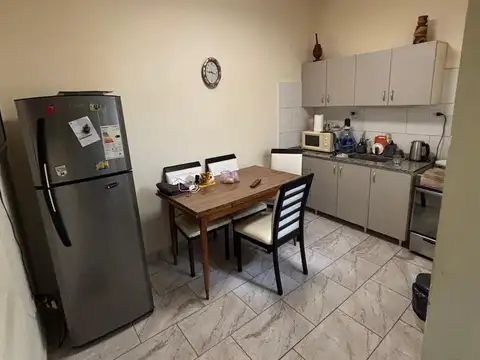 Departamento T/Casa al Frente