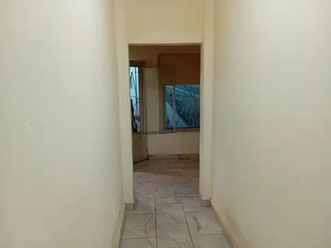 Departamento T/Casa al Frente