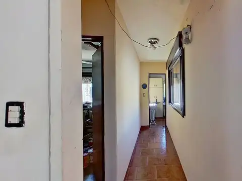 VENTA CASA 6 AMB V.DOMINICO CON PATIO Y GARAJE