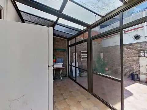 Casa 6 ambientes con 3 baños