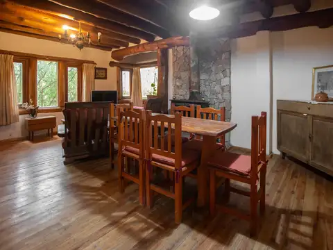 Casa en Venta en Mar de las Pampas, USD 200.000