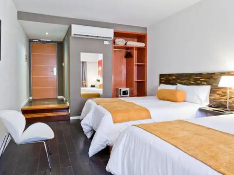 Hotel en Venta 15 años