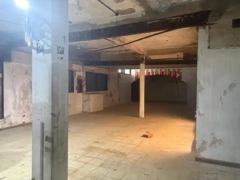 Galpon en Venta 20  mts Fondo