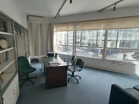 Oficina en Venta 45 años