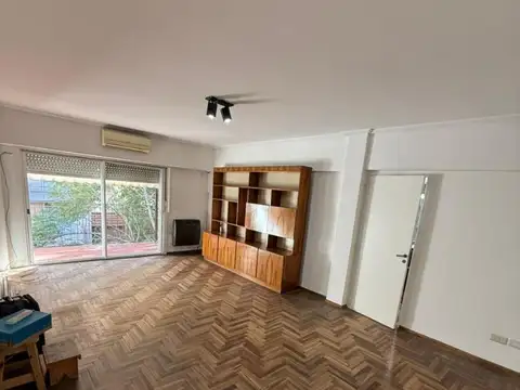 Peron 800, Piso 3º