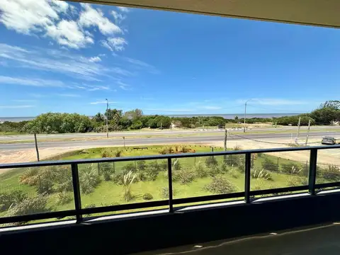 Rambla Costanera 100