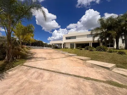 VENTA CASA - COBOS- EL TIPAL - SALTA CAPITAL