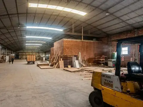 VENDE DEPOSITOS Y OFICINAS EN FUENTES