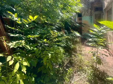 Terreno en Venta 8  mts Frente