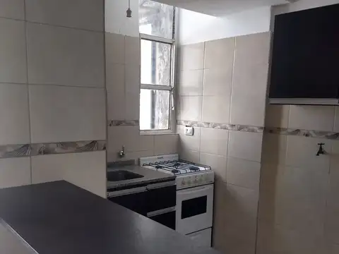 san Juan 700, Piso 04