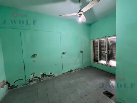 Casa 10 ambientes con 5 baños