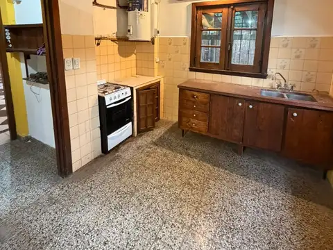 CASA EN ESQUINA DE VILLA ESPAÑA