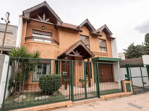 Las Casas 200