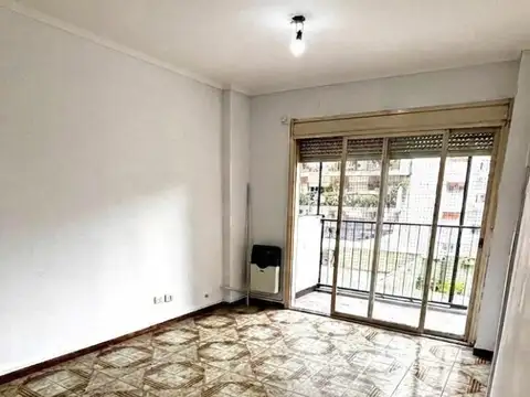Baunes 2100, Piso 2